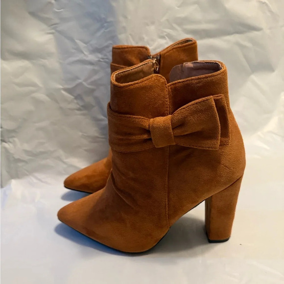 Unbranded Tan Booties Size 7.5 (38) - Picture 2 of 7